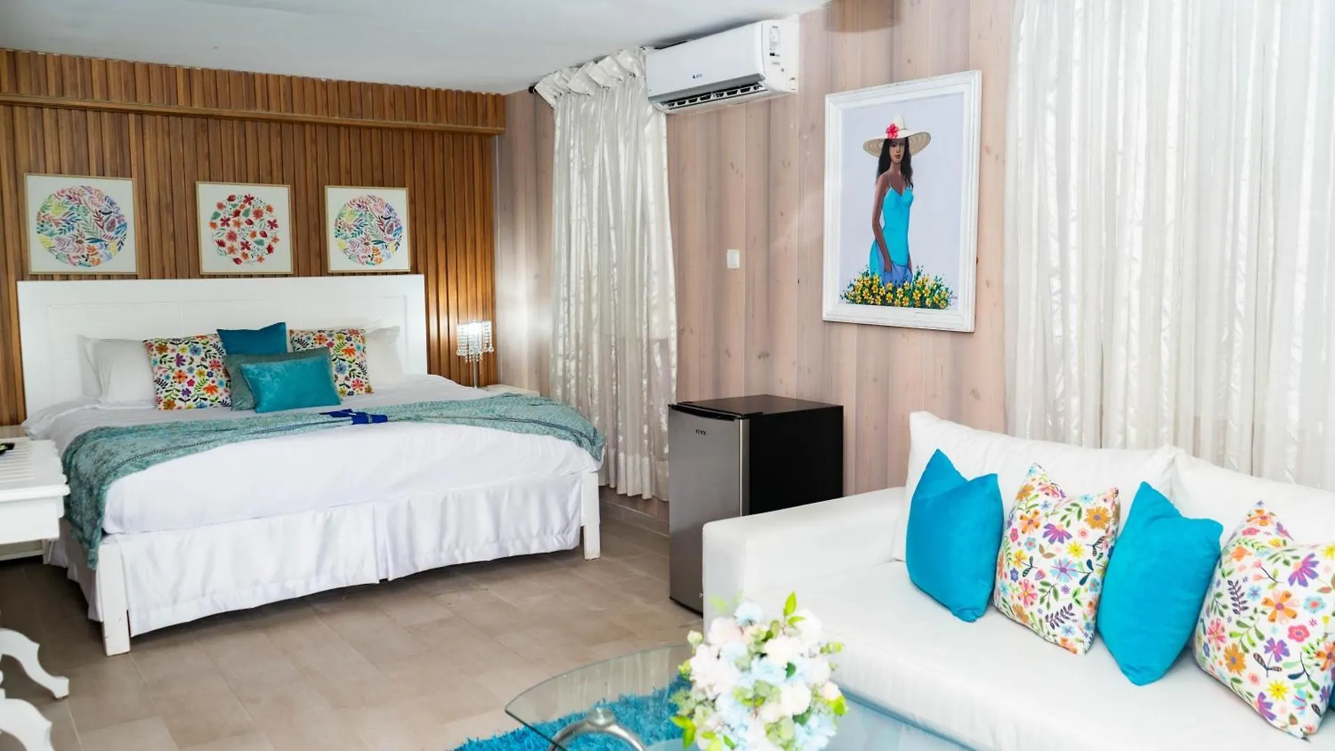 Guacamayos Hotel Bonao