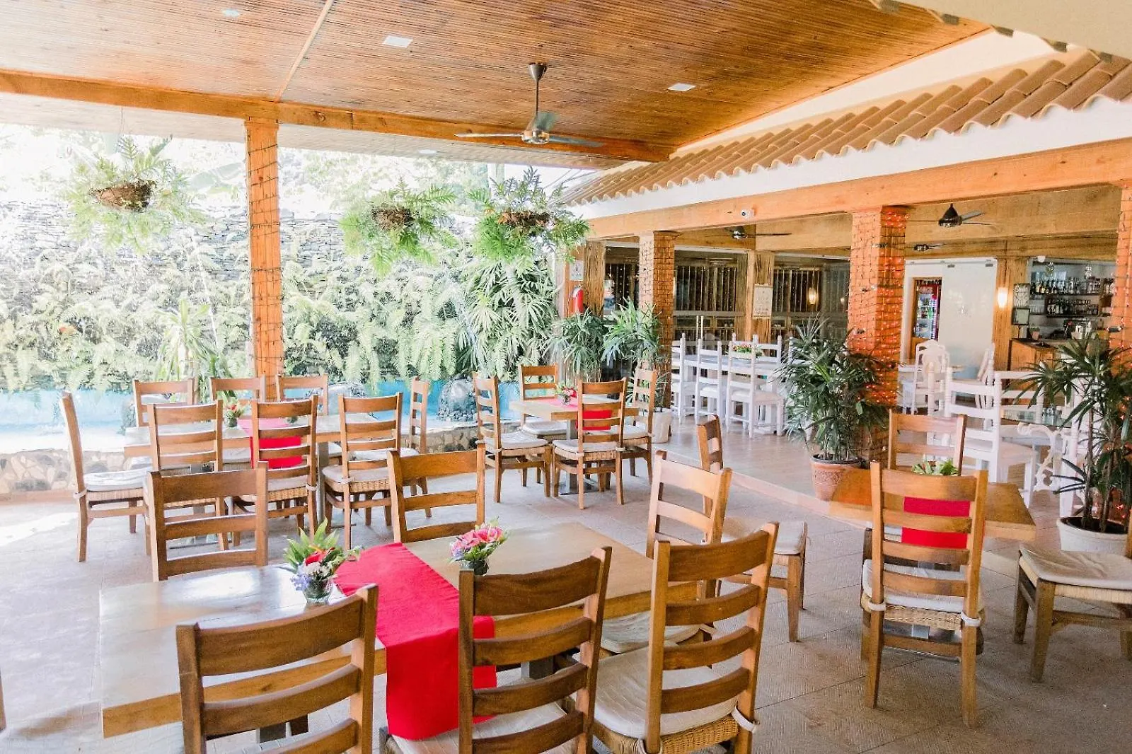 Guacamayos Hotel Bonao